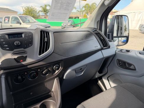 Used 2018 Ford Transit 350 XL image 26