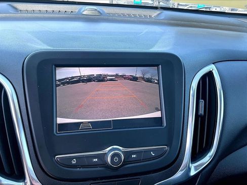 Used 2024 Chevrolet Equinox LT AWD/4WD image 19