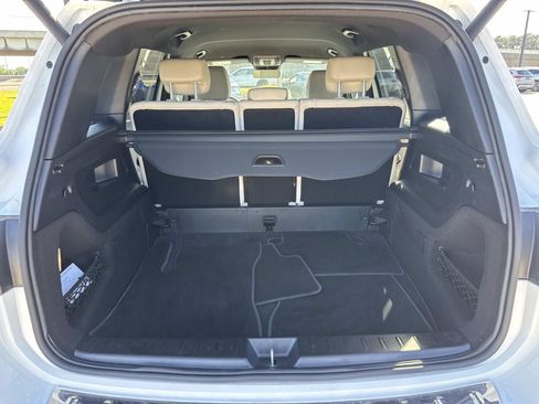 Used 2025 Mercedes-Benz GLB 250 image 8
