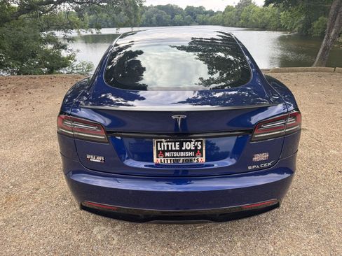 Used 2022 Tesla Model S Plaid AWD/4WD image 7