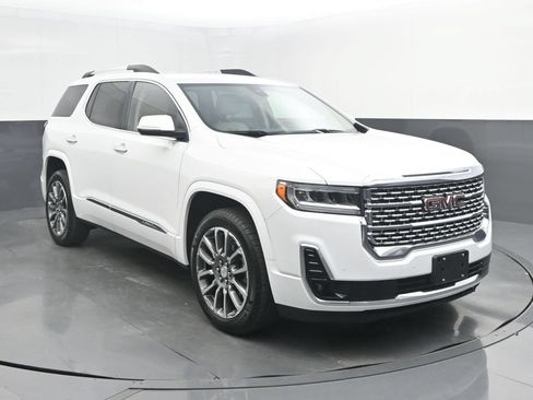 Used 2023 GMC Acadia Denali AWD/4WD image 9