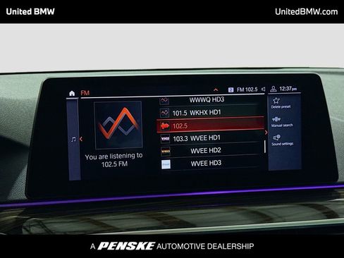 Used 2020 BMW 530i w/ Convenience Package image 8