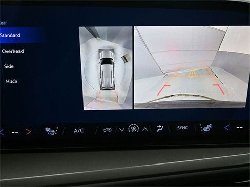 New 2026 Chevrolet Traverse LT image 34