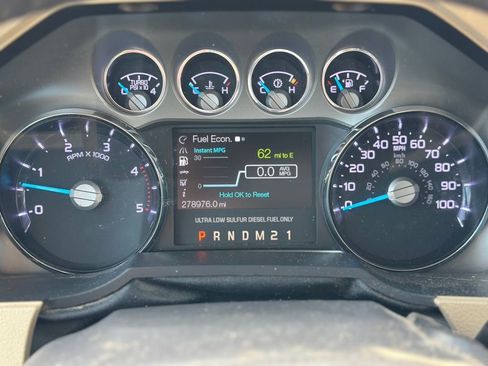 Used 2016 Ford F350 Lariat w/ Lariat Ultimate Package image 5