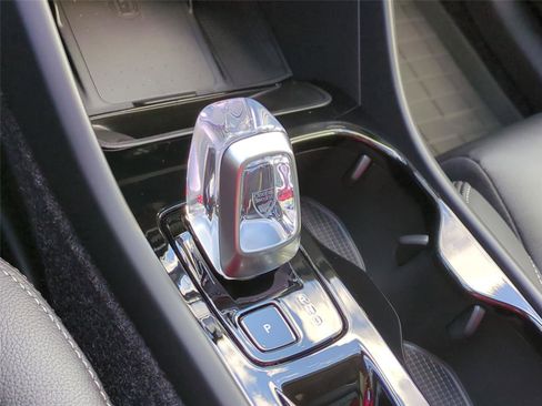 New 2026 Volvo XC40 B5 Plus w/ Protection Package Premier image 12