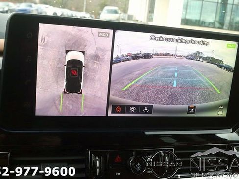 New 2026 Nissan Pathfinder Platinum image 29