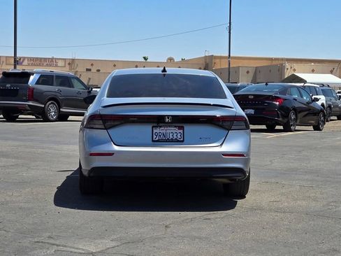 Used 2025 Honda Accord Sport image 5