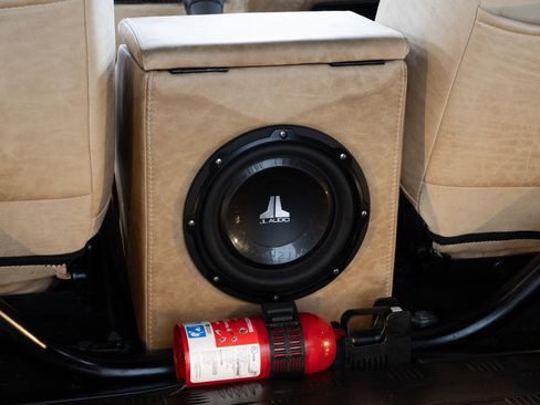 Used 1997 Land Rover Defender 90 image 25