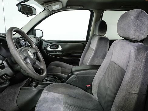 Used 2008 Chevrolet TrailBlazer LT image 5