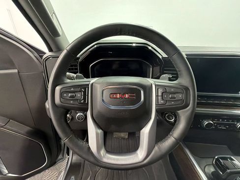 Used 2025 GMC Sierra 1500 Elevation w/ Elevation Premium Package AWD/4WD image 28