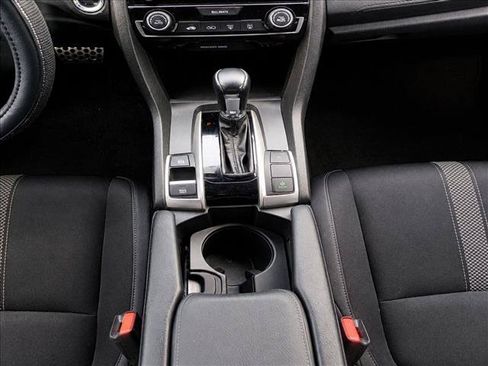 Used 2019 Honda Civic Sport image 18