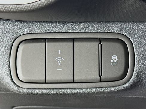 New 2026 Hyundai Venue SEL FWD image 10
