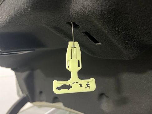 Used 2019 Lincoln MKZ Reserve image 9