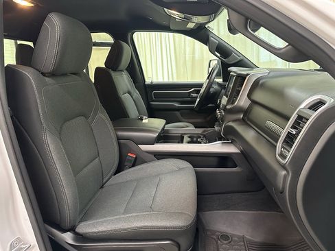 Used 2022 RAM 1500 Big Horn w/ Night Edition AWD/4WD image 25