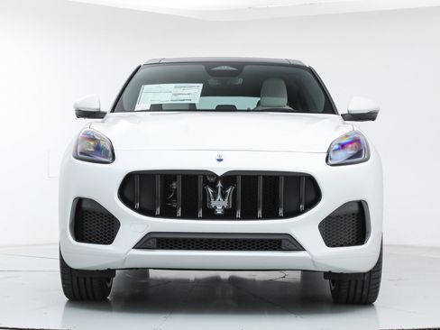 New 2026 Maserati Grecale Modena AWD/4WD image 8