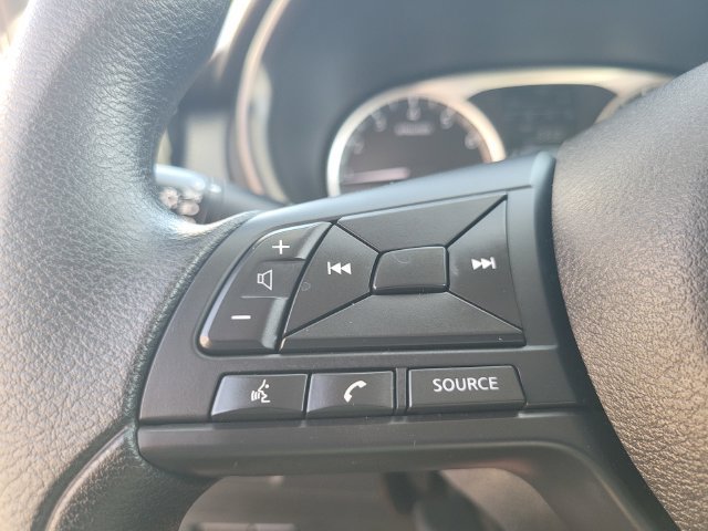 Used 2023 Nissan Kicks S FWD image 27
