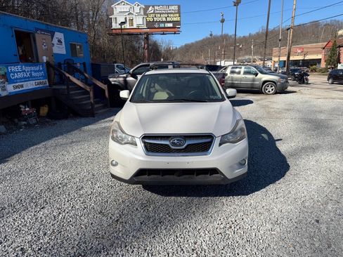 Used 2014 Subaru Crosstrek 2.0i Premium w/ Moonroof Package image 7