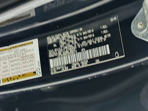 Used 2025 Toyota 4Runner TRD Off-Road image 12