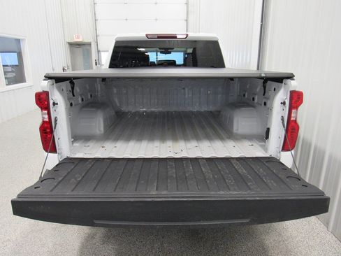 Used 2021 Chevrolet Silverado 1500 W/T w/ WT Value Package image 15