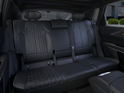 New 2026 Cadillac Lyriq V w/ LPO, Floor Liner Package AWD/4WD image 17