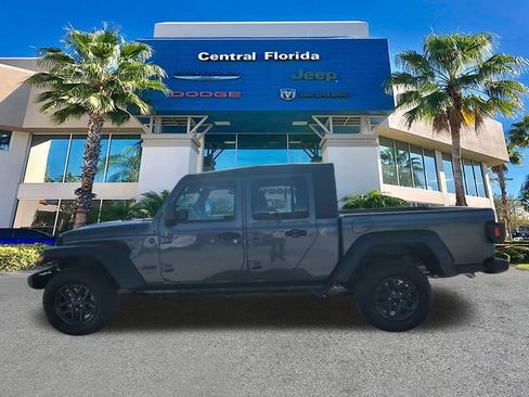 New 2026 Jeep Gladiator Sport image 8