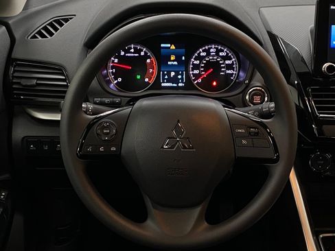 New 2026 Mitsubishi Eclipse Cross LE image 14