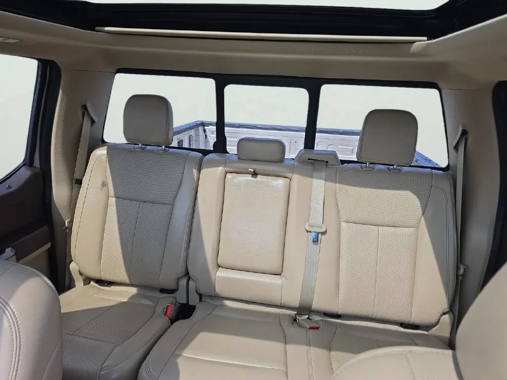 Used 2018 Ford F150 Lariat w/ Equipment Group 502A Luxury AWD/4WD image 29