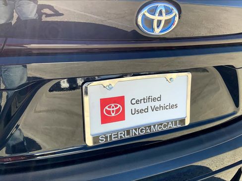 Used 2024 Toyota Corolla SE image 10