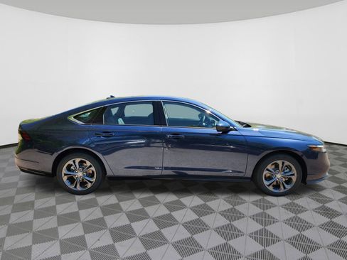New 2026 Honda Accord EX-L image 6
