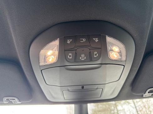 New 2026 Chrysler Pacifica Select image 29