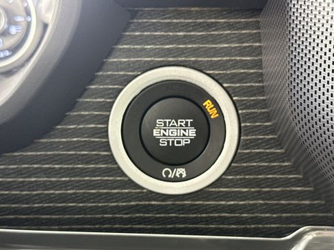 Used 2022 RAM 1500 Limited image 29