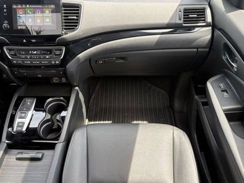 Used 2022 Honda Pilot Touring image 26
