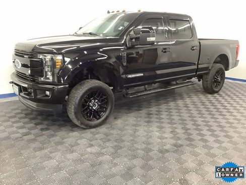 Used 2019 Ford F250 Lariat w/ Lariat Ultimate Package AWD/4WD image 1