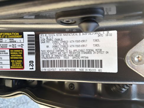 Used 2023 Toyota Tacoma TRD Sport image 33