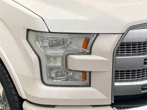 Used 2016 Ford F150 Platinum w/ Equipment Group 701A Luxury image 4