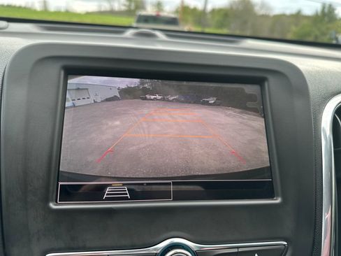 Used 2023 Chevrolet Equinox LT AWD/4WD image 18