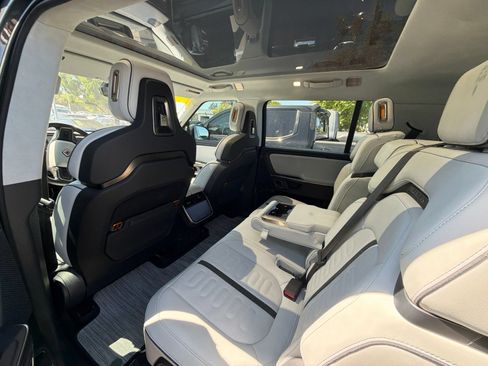 Used 2023 Rivian R1S Adventure AWD/4WD image 4