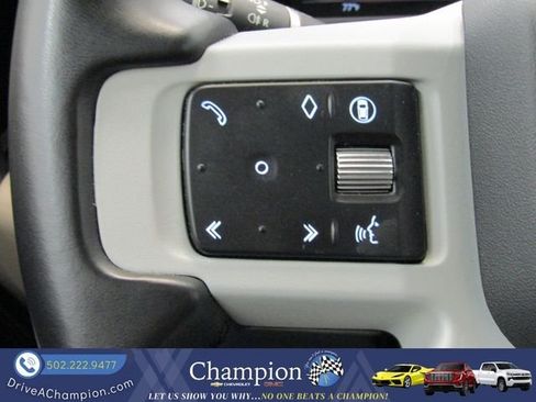 Used 2024 Land Rover Defender 110 X-Dynamic SE AWD/4WD image 37