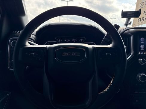 Used 2023 GMC Sierra 3500 AT4 image 19