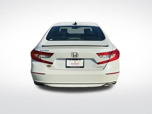 Used 2022 Honda Accord Sport image 7