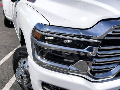 New 2026 RAM 3500 Laramie AWD/4WD image 11