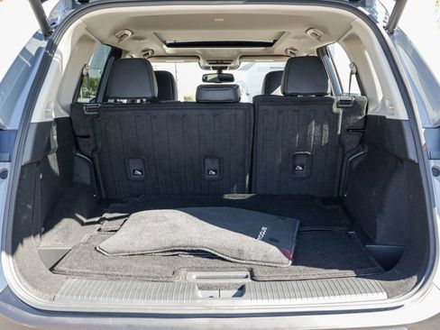 Used 2023 Nissan Rogue SL w/ SL Premium Package FWD image 20
