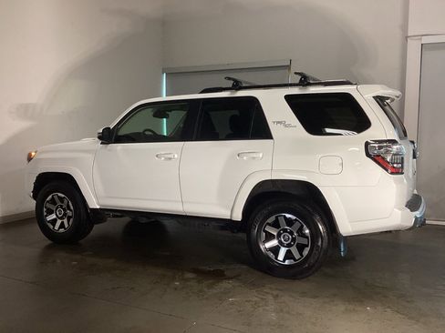 Used 2023 Toyota 4Runner TRD Off-Road Premium w/ Moonroof Package image 9
