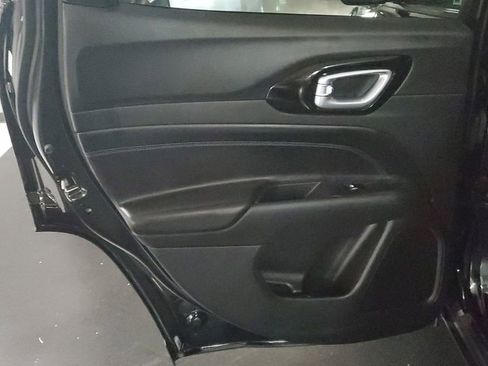 Used 2025 Jeep Compass Latitude w/ Altitude Special Edition image 16