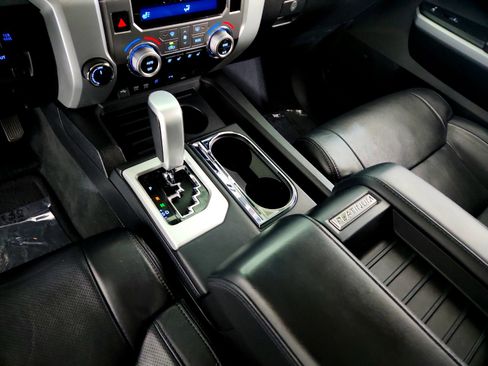Used 2021 Toyota Tundra Platinum image 14