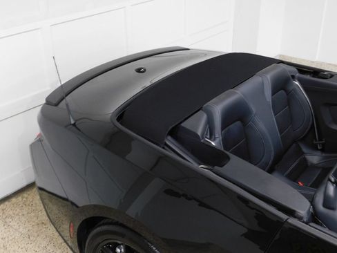 Used 2025 Ford Mustang GT Premium RWD image 15