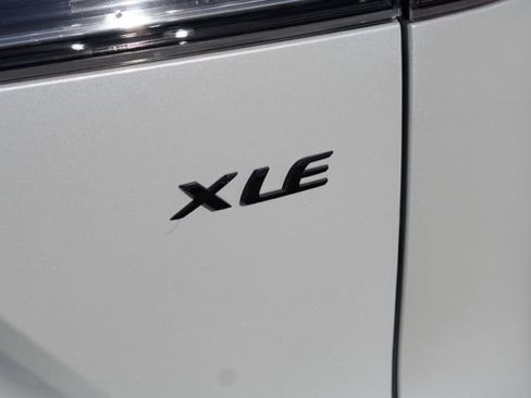 Certified 2024 Toyota Corolla Cross XLE w/ Convenience Package image 10