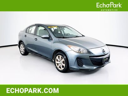 Used 2013 MAZDA MAZDA3 i SV