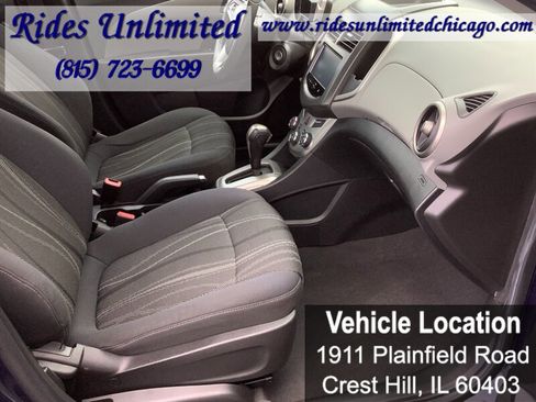 Used 2016 Chevrolet Sonic LT FWD image 28