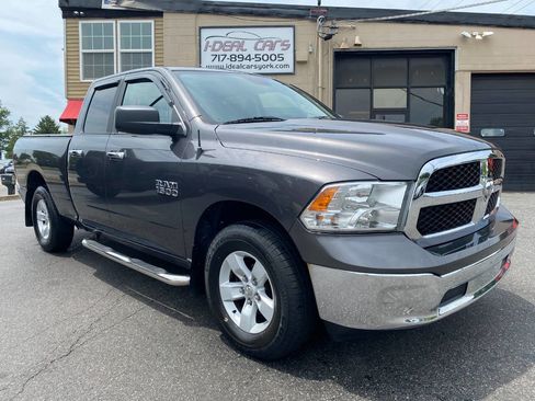 Used 2018 RAM 1500 Classic SLT AWD/4WD image 1